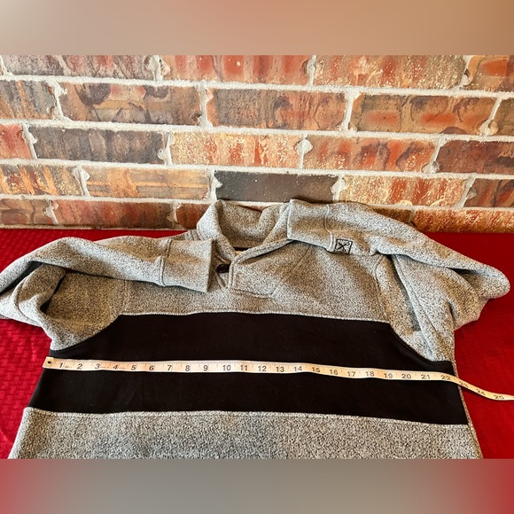 Marc Ecko Cut & Sew Men’s Gray Size: Large Shirt - Picture 3 of 6